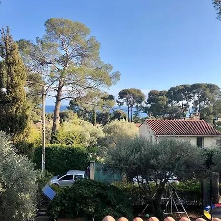 Appartement Farigoule Clim Wifi Acces Privatif Jardin Piscine Parking La Ciotat